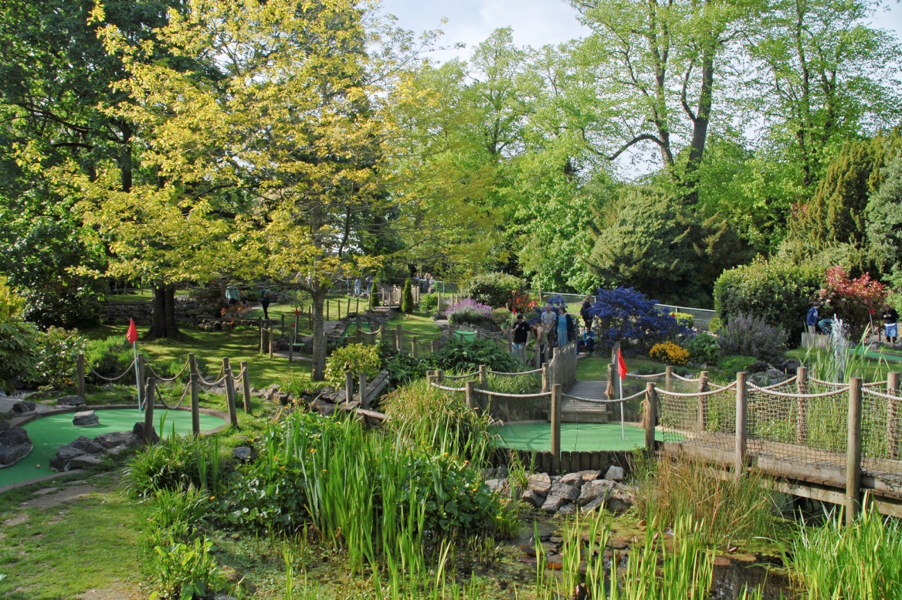 Victoria Falls Adventure Golf, Bath, UK