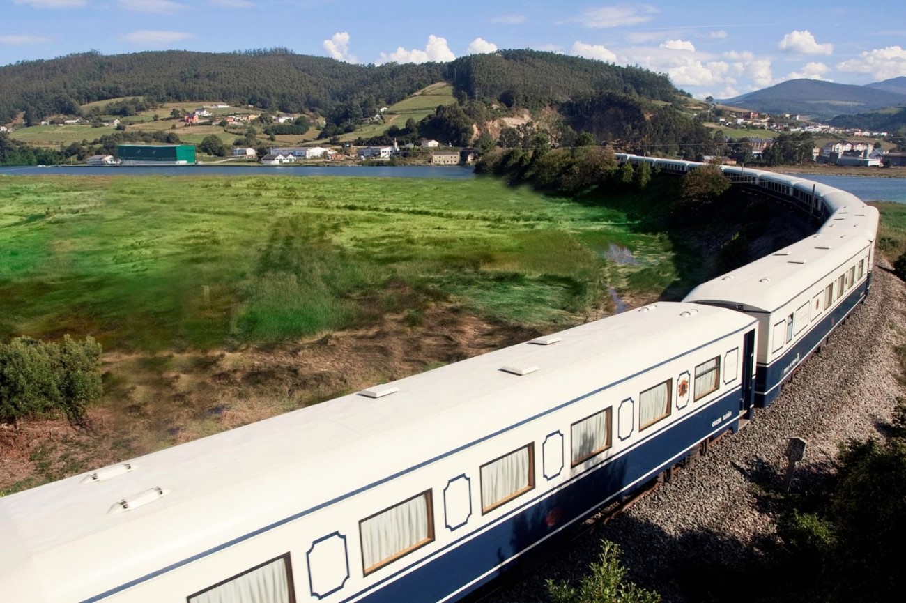 Costa Verde Express train, Espagne