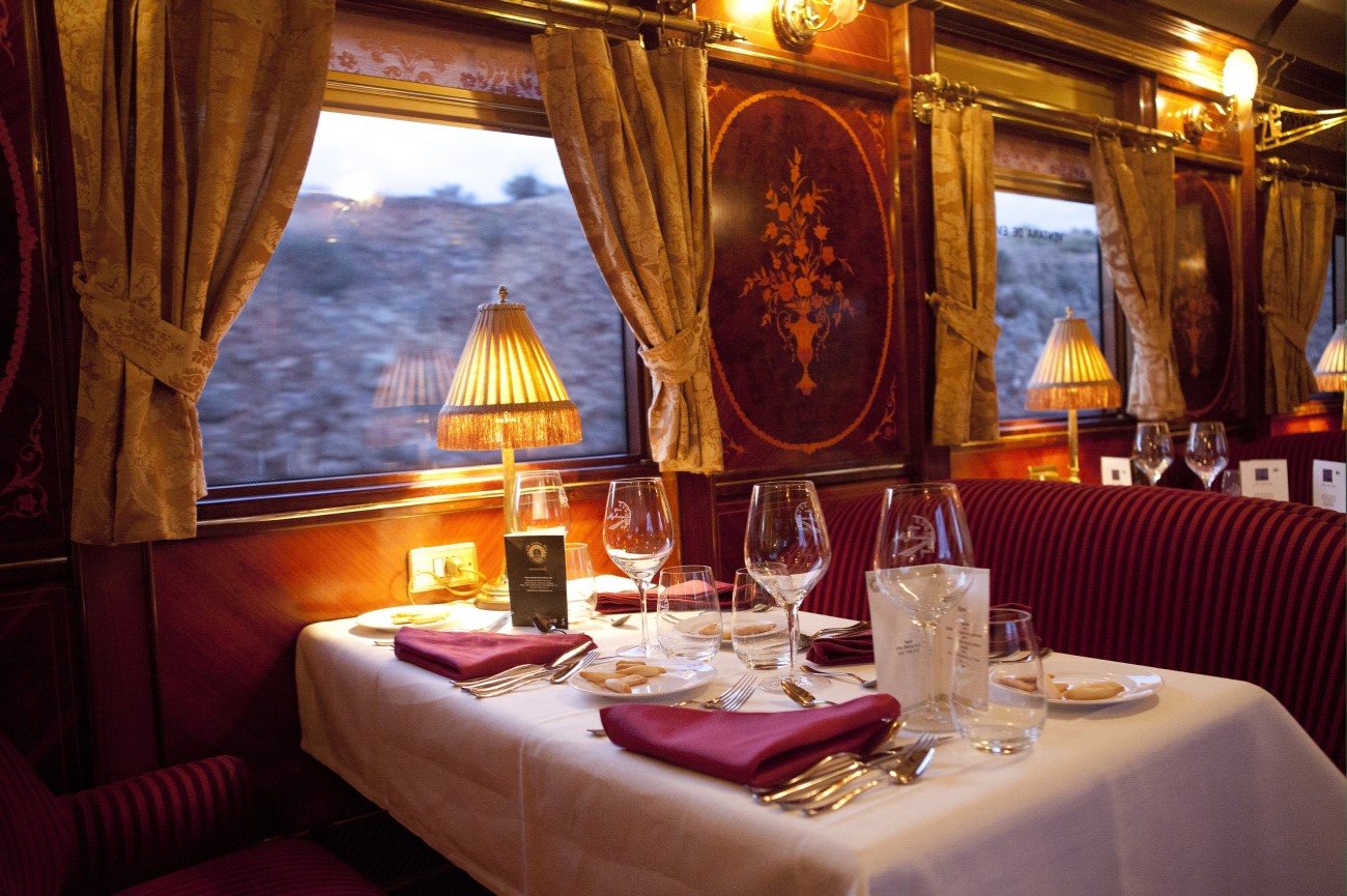 Wagon restaurant, Train El Transcantábrico Gran Lujo, Nord de l’Espagne